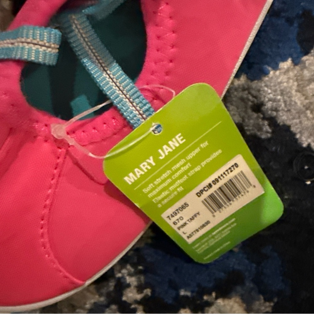 Speedo Mary Jane Shoes, Kids L 9-10 Great for the Water, Pink Taffy Color, NEW - Picture 4 of 5